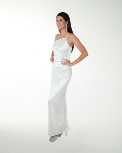 VESTIDO CL BLANCO LISO CON ABERTURA