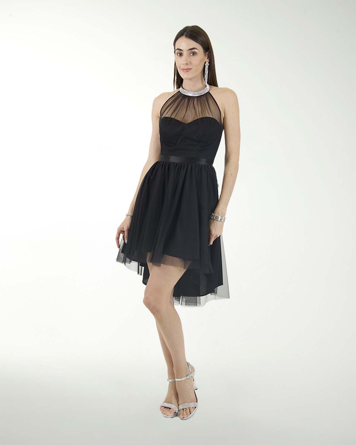 VESTIDO CC IMPERIAL TIPO HALTER CON ADORNO