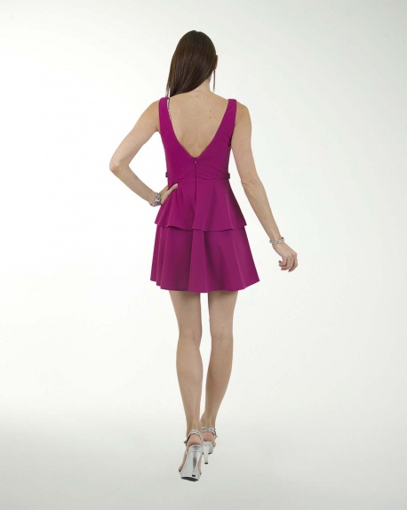 VESTIDO CA CREPE LISO DOBLE OLAN CON ADORNO