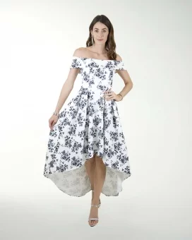 VESTIDO CC TECHNO ESTAMPADO CON CAUDA