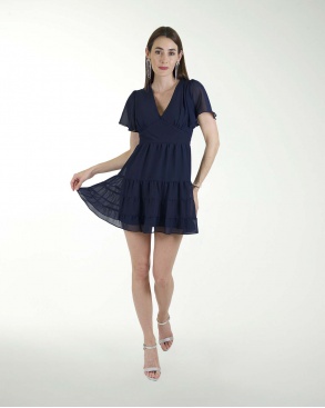 VESTIDO CASUAL LISO ESCOTE EN "V"