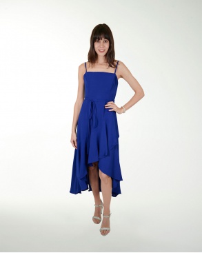 VESTIDO CASUAL LISO FALDA CRUZADA CON OLAN