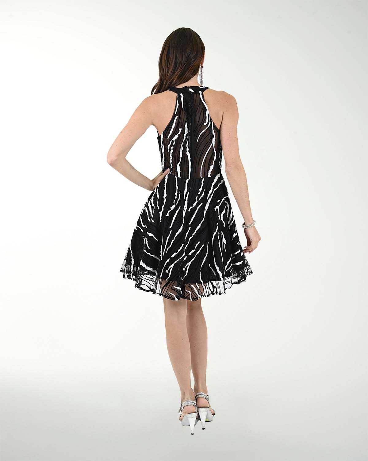 VESTIDO CC FANTASIA HALTER VESTIDO CC FANTASIA HALTER