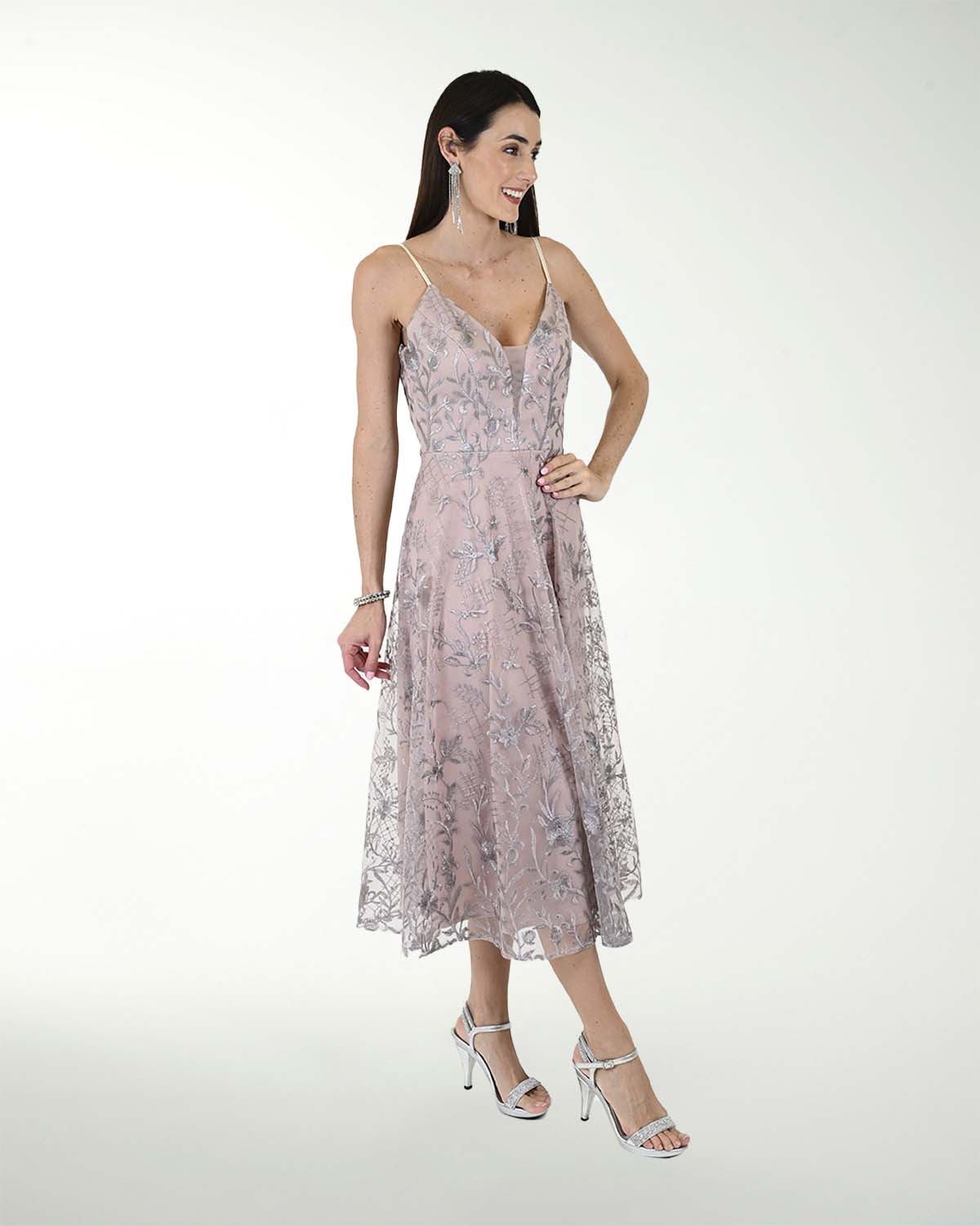 DA VESTIDO CC BORDADO MIDI DA VESTIDO CC BORDADO MIDI
