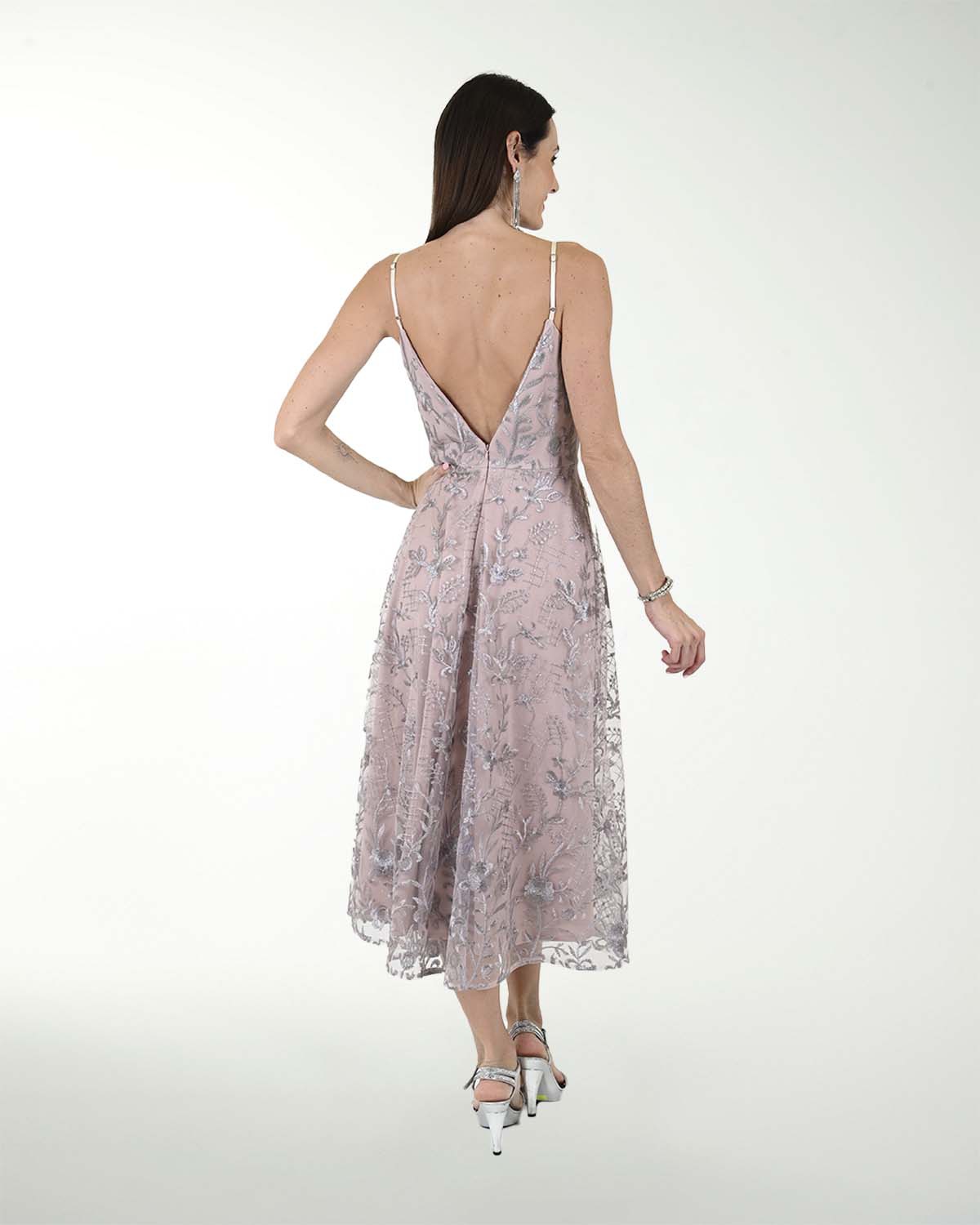 DA VESTIDO CC BORDADO MIDI DA VESTIDO CC BORDADO MIDI