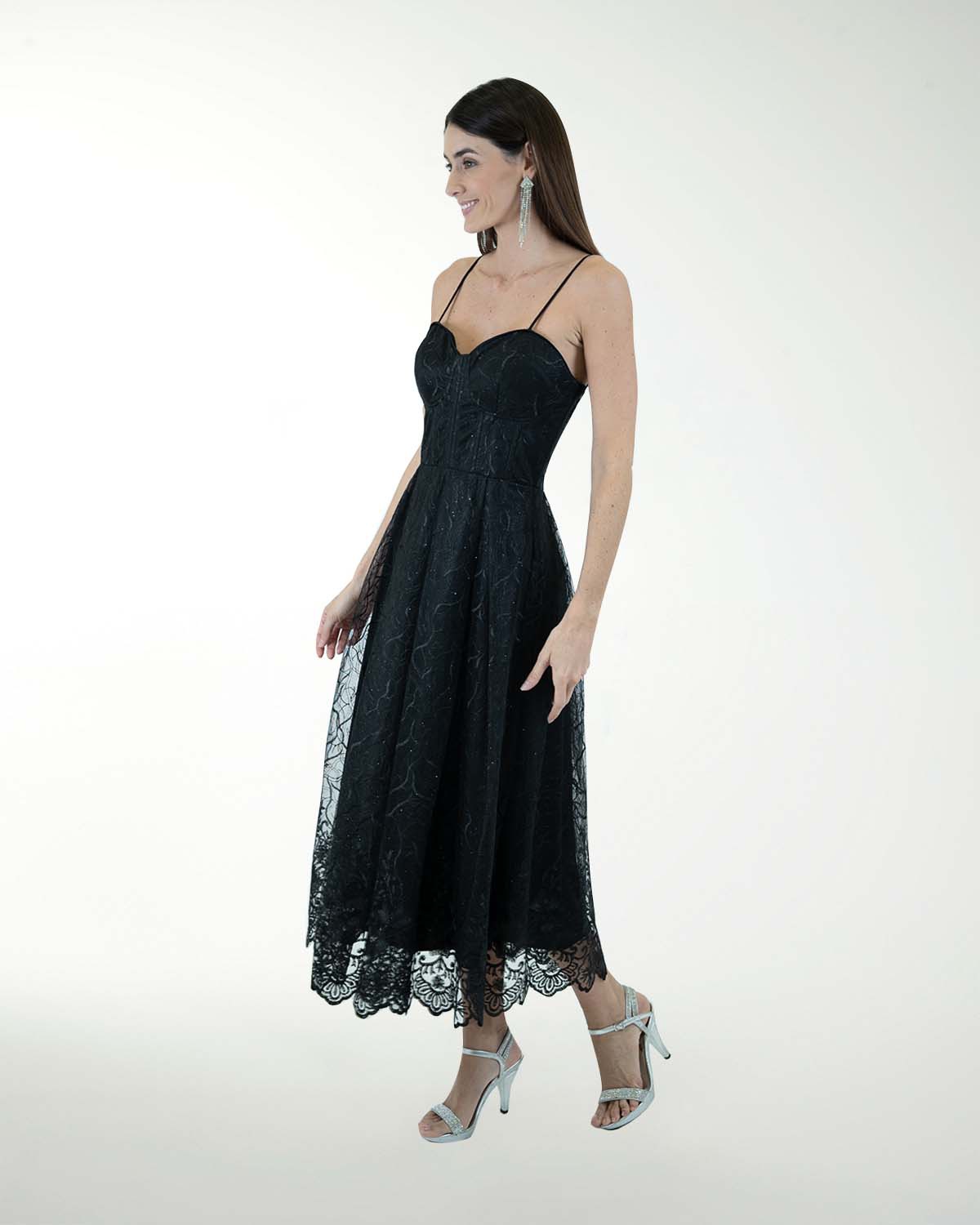 DA VESTIDO CC BORDADO MIDI CORSET DA VESTIDO CC BORDADO MIDI CORSET