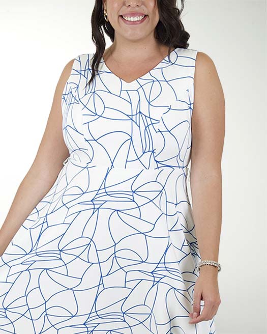VESTIDO TV LICRA BARBIE ESTAMPADO CON CINTURON VESTIDO TV LICRA BARBIE ESTAMPADO CON CINTURON