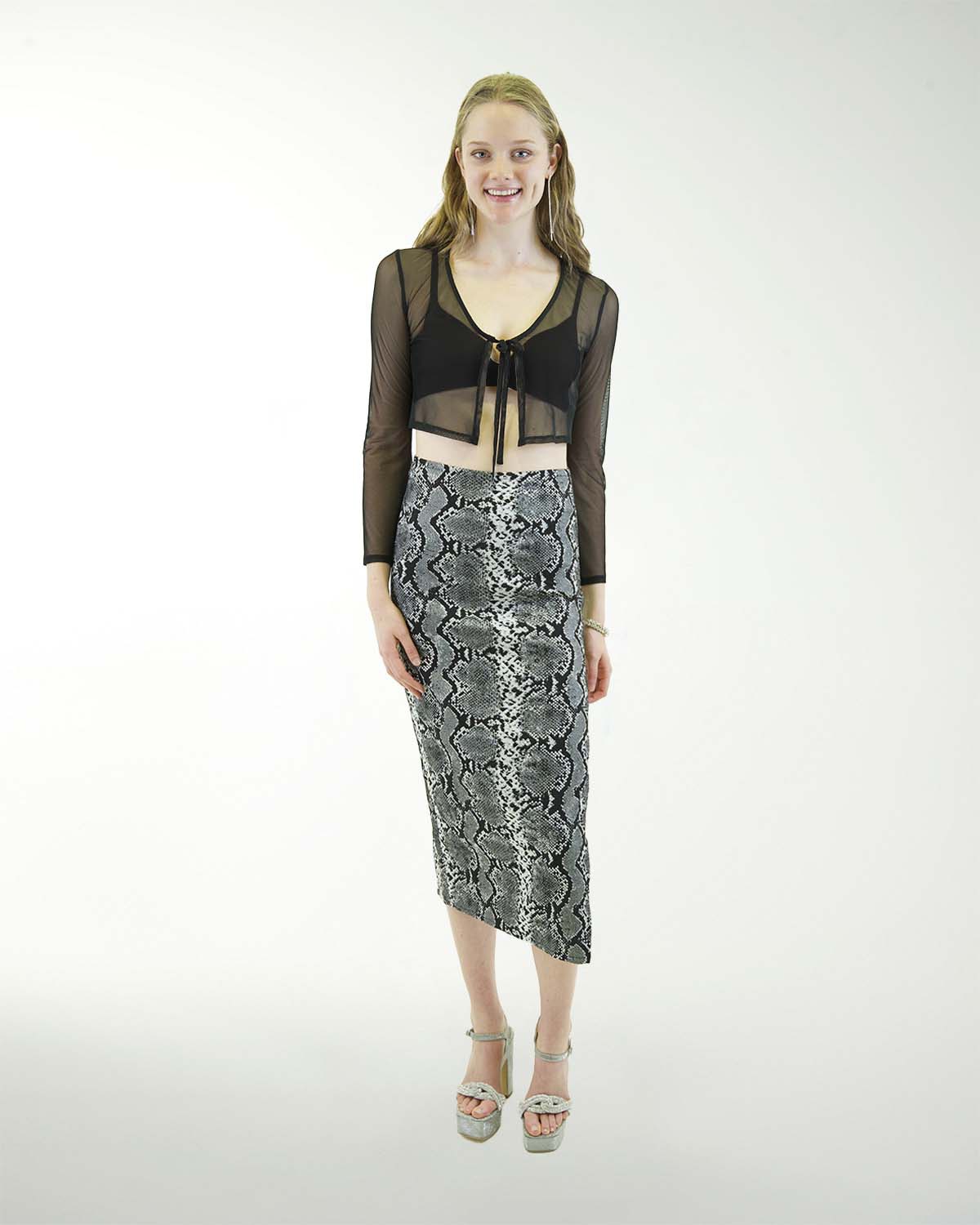 BLUSA ANT MESH LISO CON AMARRE BLUSA ANT MESH LISO CON AMARRE