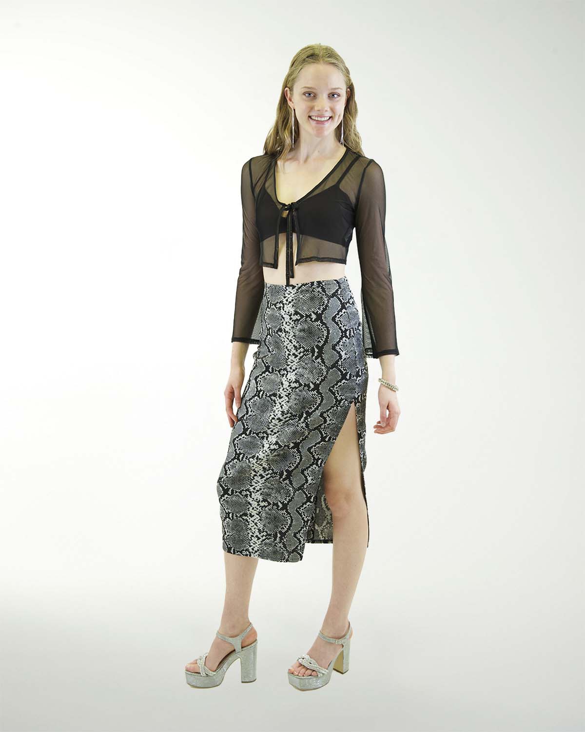 BLUSA ANT MESH LISO CON AMARRE BLUSA ANT MESH LISO CON AMARRE