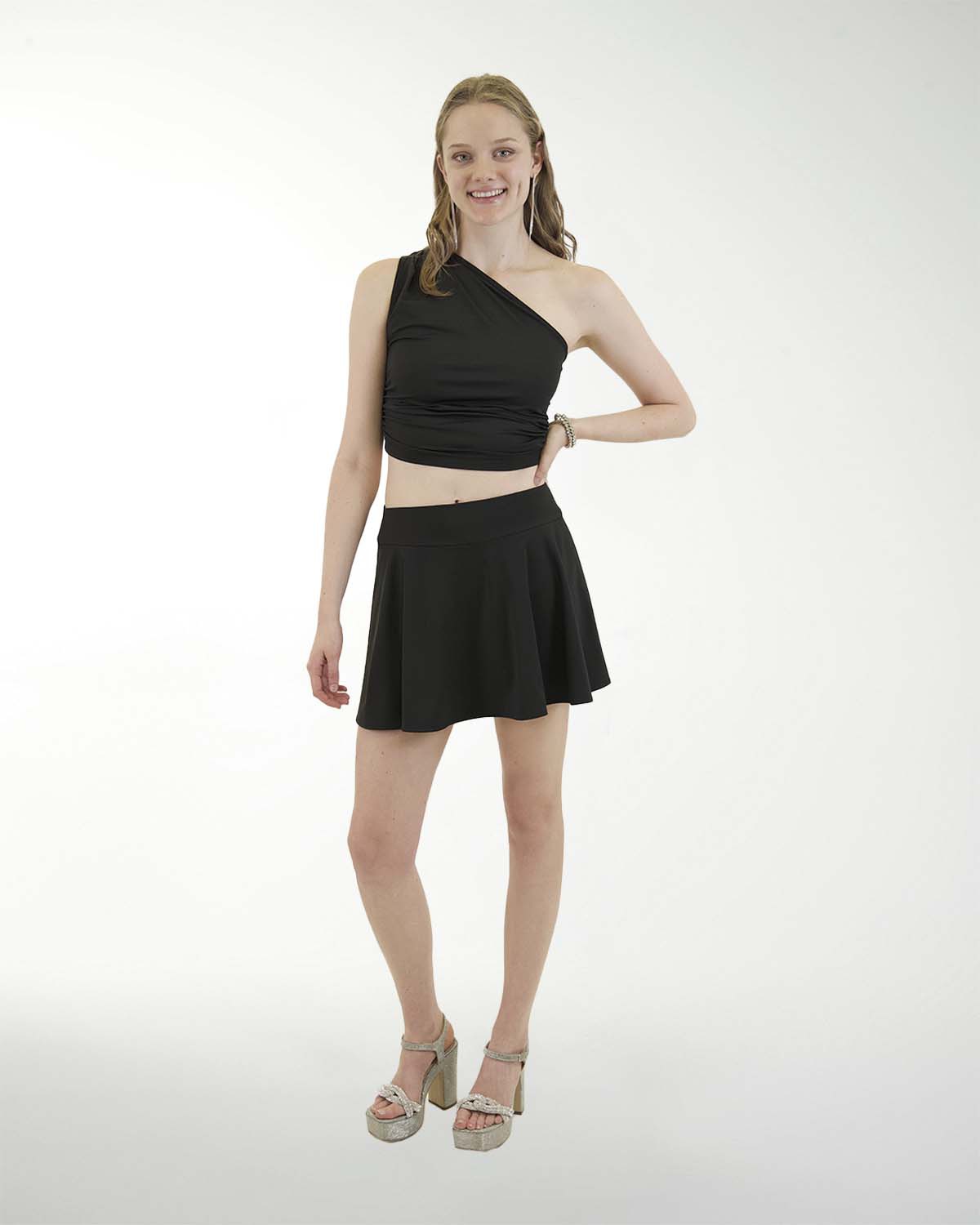 FALDA ANT LICRA LISA SHORT FALDA ANT LICRA LISA SHORT