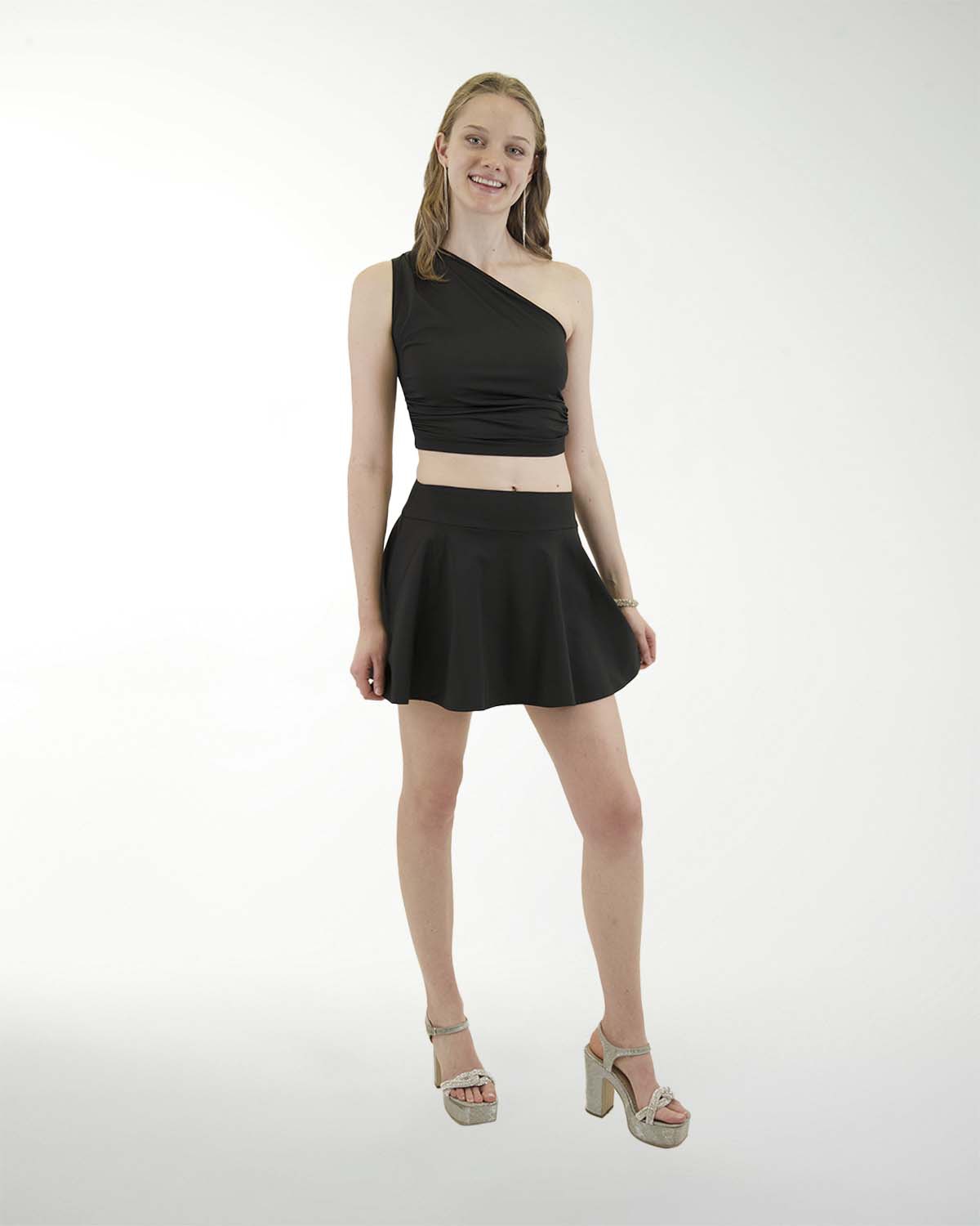 FALDA ANT LICRA LISA SHORT FALDA ANT LICRA LISA SHORT