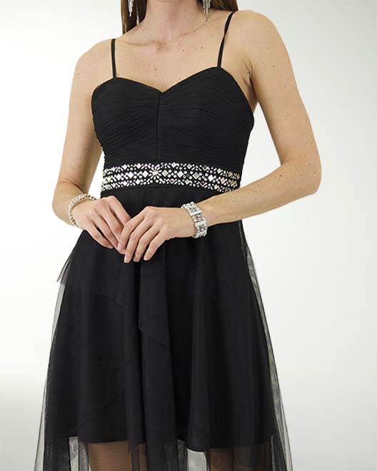 VESTIDO CC IMPERIAL CON ADORNO VESTIDO CC IMPERIAL CON ADORNO