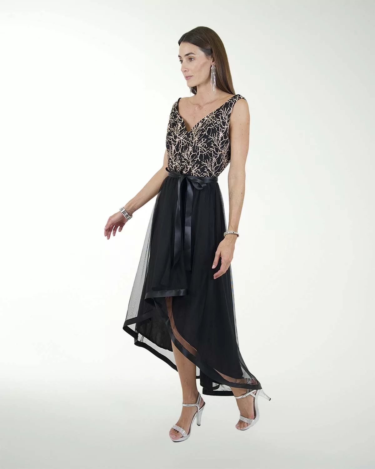VESTIDO CL IMPERIAL FALDA LARGO IRREGULAR VESTIDO CL IMPERIAL FALDA LARGO IRREGULAR