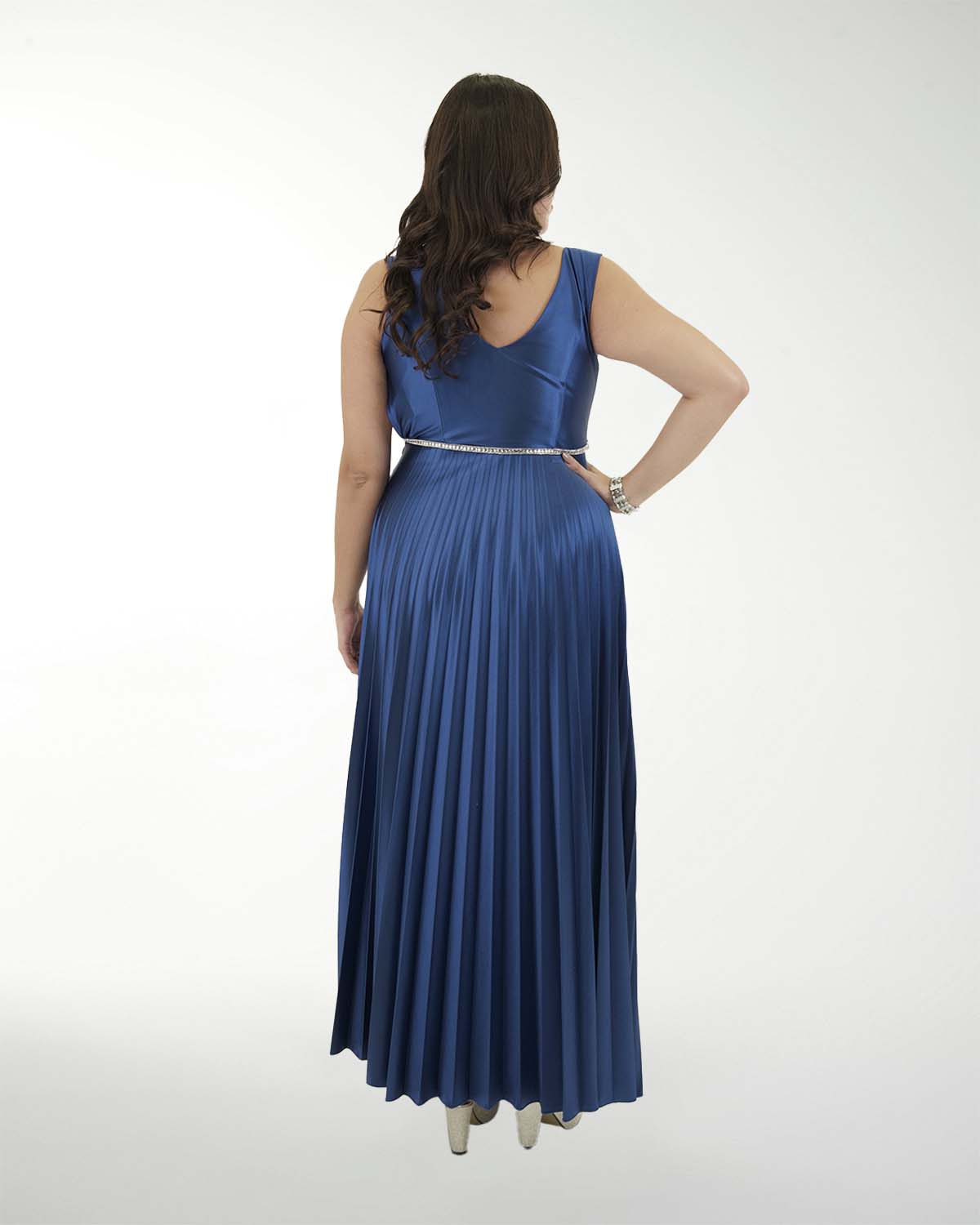 VESTIDO TE WARP CON PLISADO EN FALDA VESTIDO TE WARP CON PLISADO EN FALDA