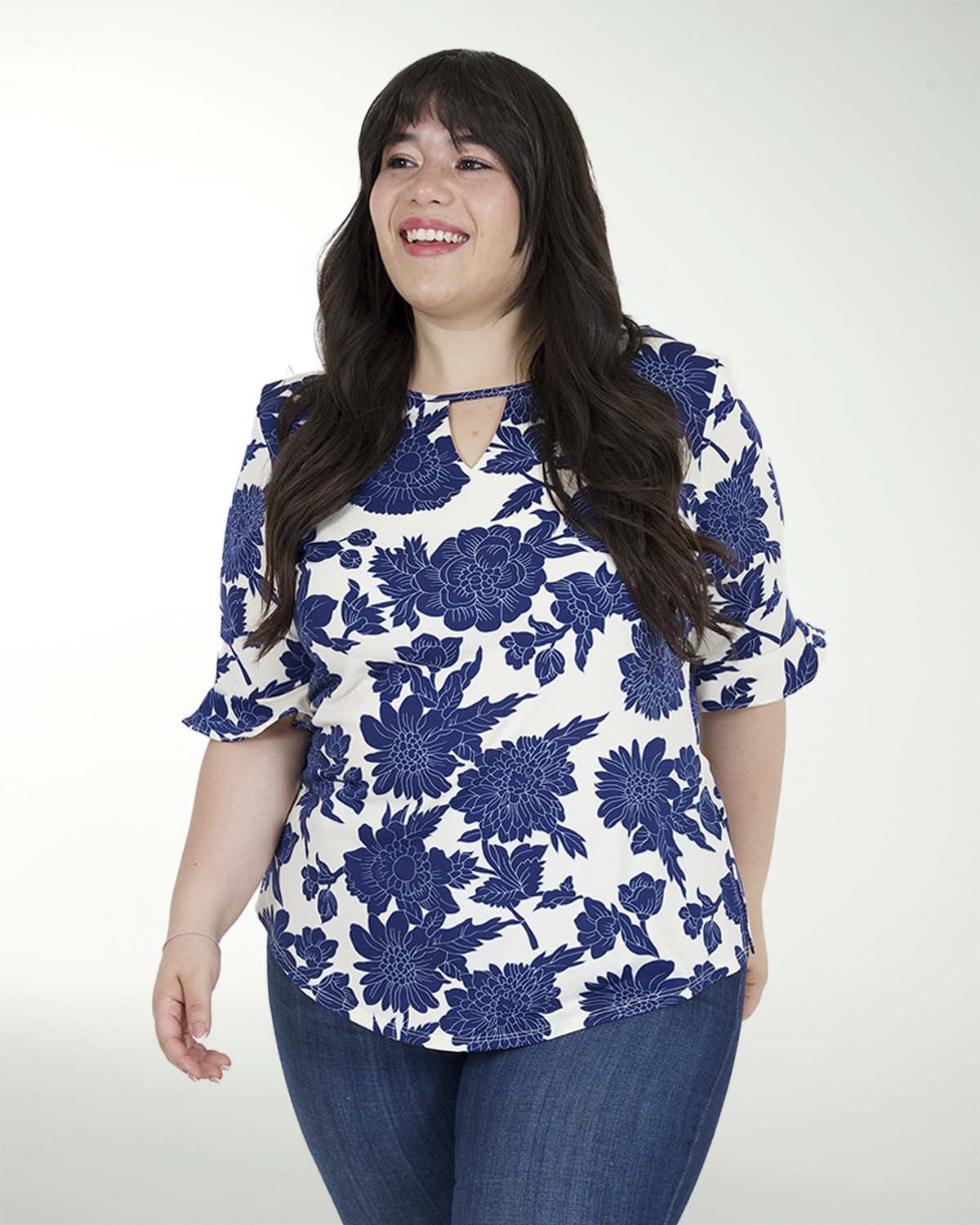 BLUSA TV LICRA ESTAMPADO MANGA 3/4 CON OLAN BLUSA TV LICRA ESTAMPADO MANGA 3/4 CON OLAN