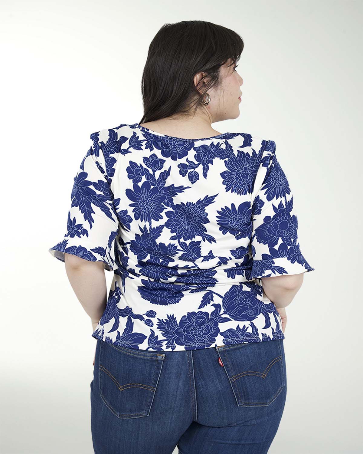 BLUSA TV LICRA ESTAMPADO MANGA 3/4 CON OLAN BLUSA TV LICRA ESTAMPADO MANGA 3/4 CON OLAN