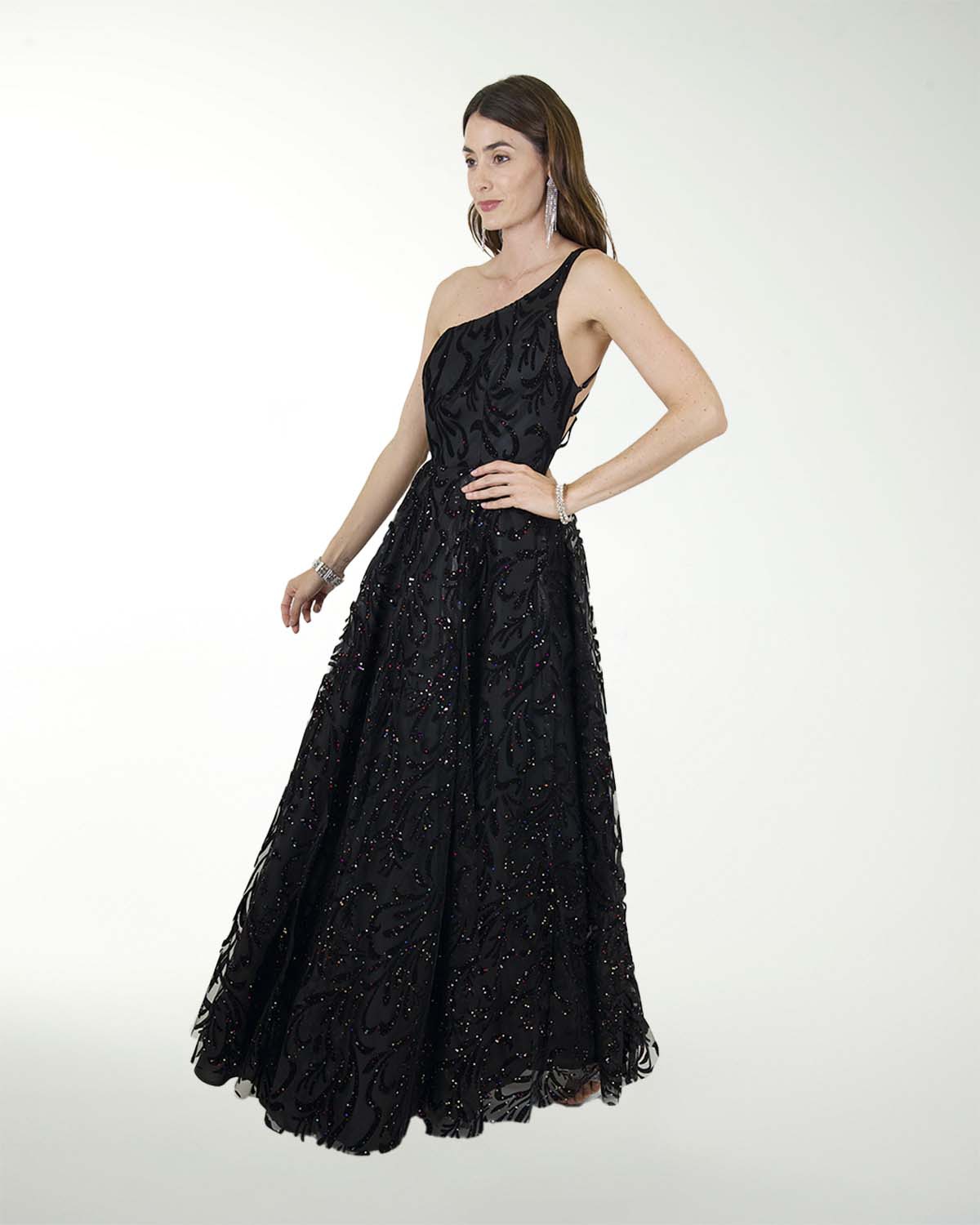 DA VESTIDO CL FANTASIA DE UN HOMBRO DA VESTIDO CL FANTASIA DE UN HOMBRO