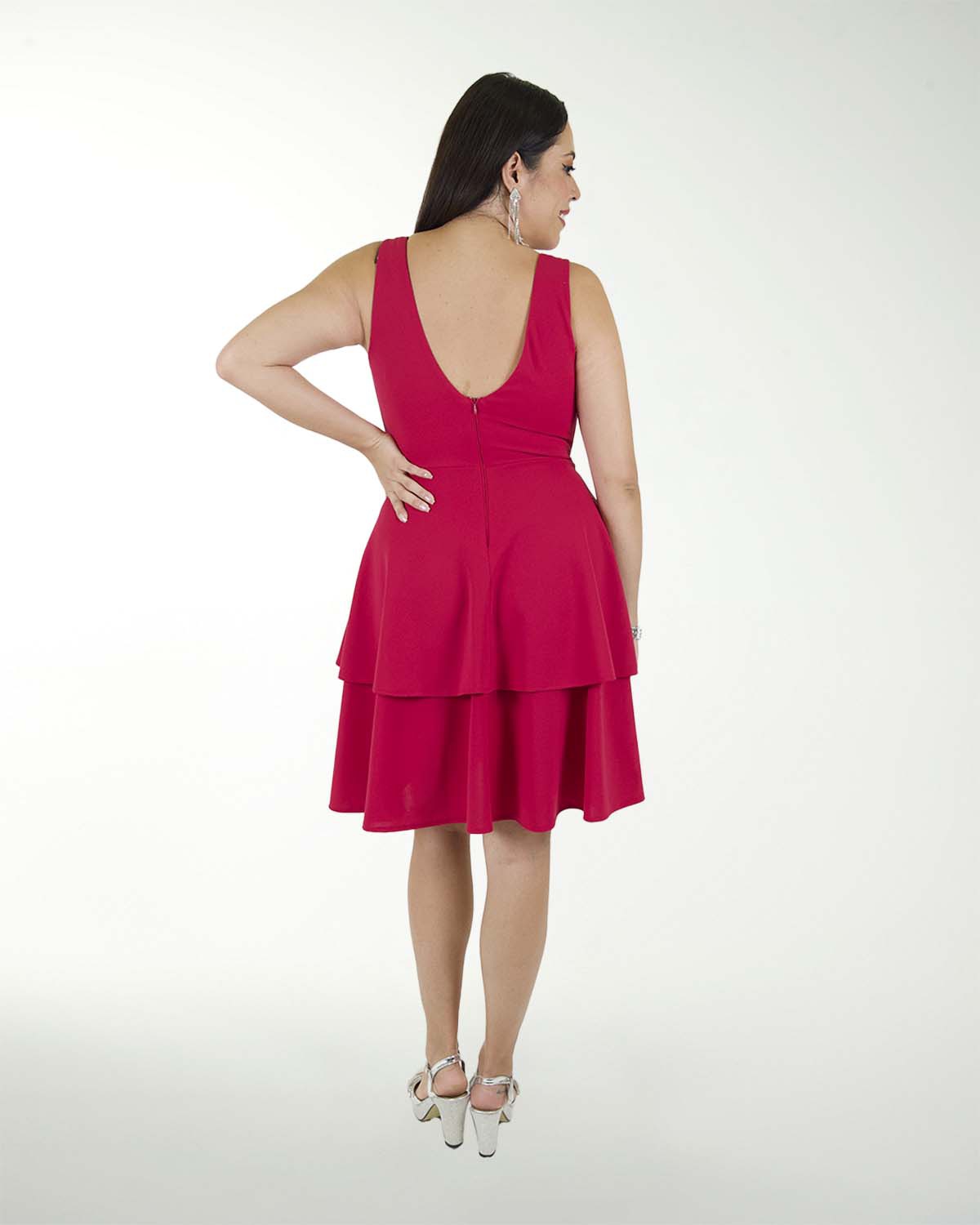 VESTIDO TV CREPE LISO DOBLE OLAN CON ADORNO VESTIDO TV CREPE LISO DOBLE OLAN CON ADORNO