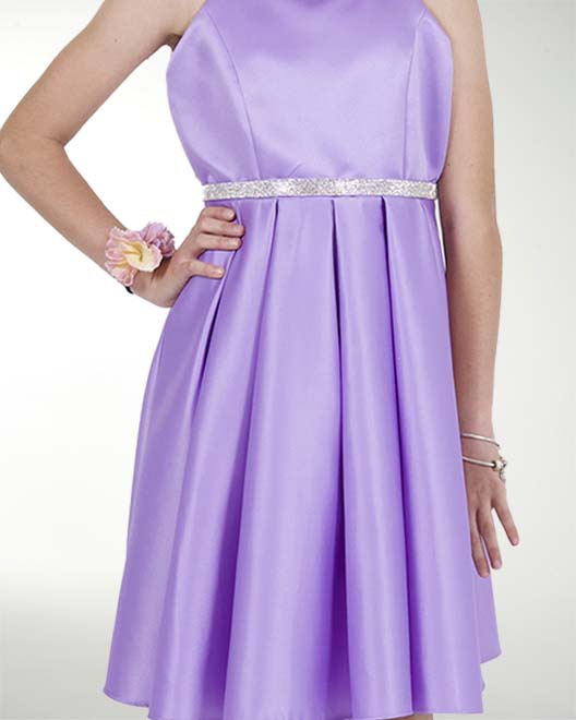 VESTIDO NI 12-14-16 RASO LISO CON TABLONES Y ADORNO VESTIDO NI 12-14-16 RASO LISO CON TABLONES Y ADORNO
