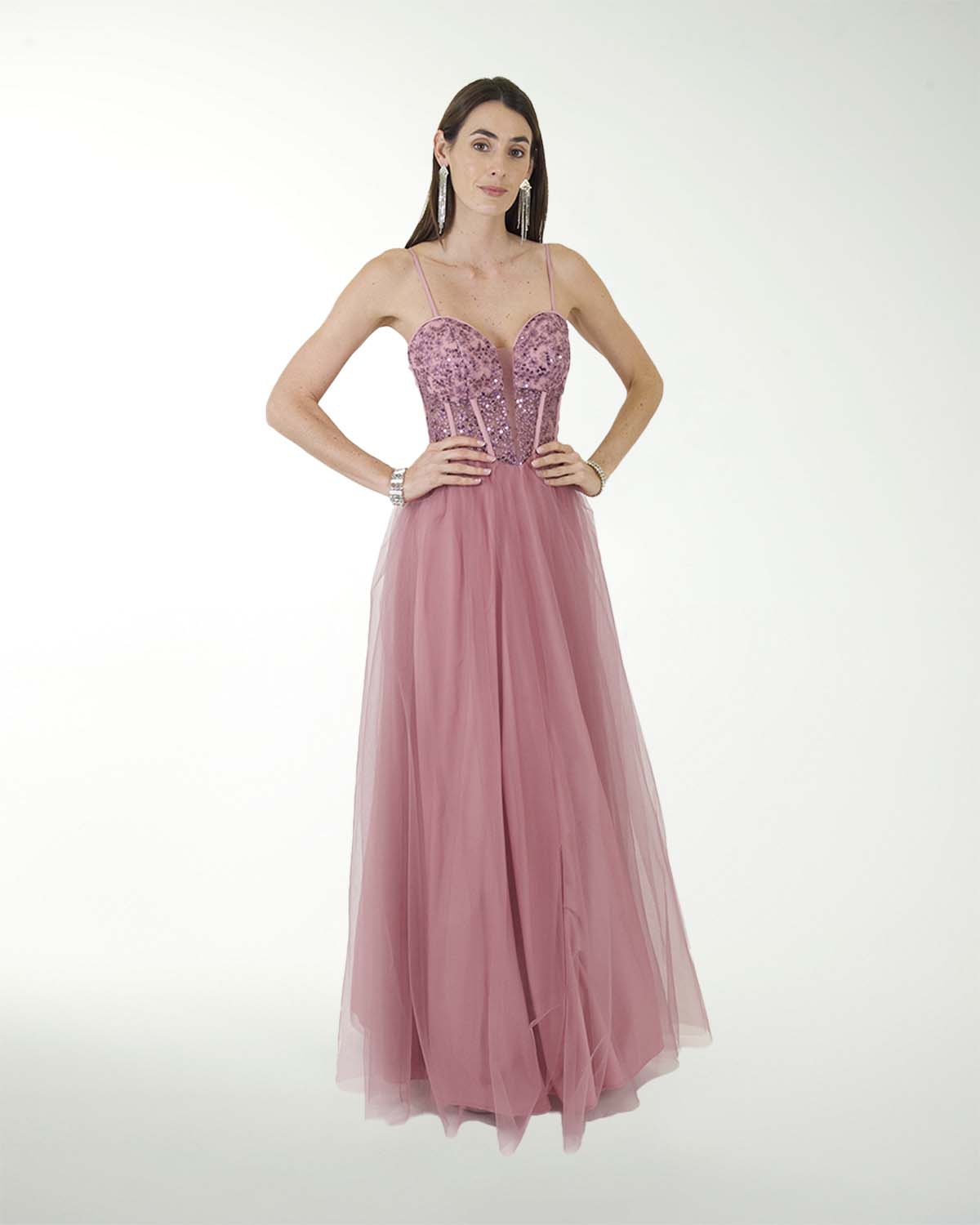 VESTIDO CL TUL CON TOP DE TELA BORDADA VESTIDO CL TUL CON TOP DE TELA BORDADA