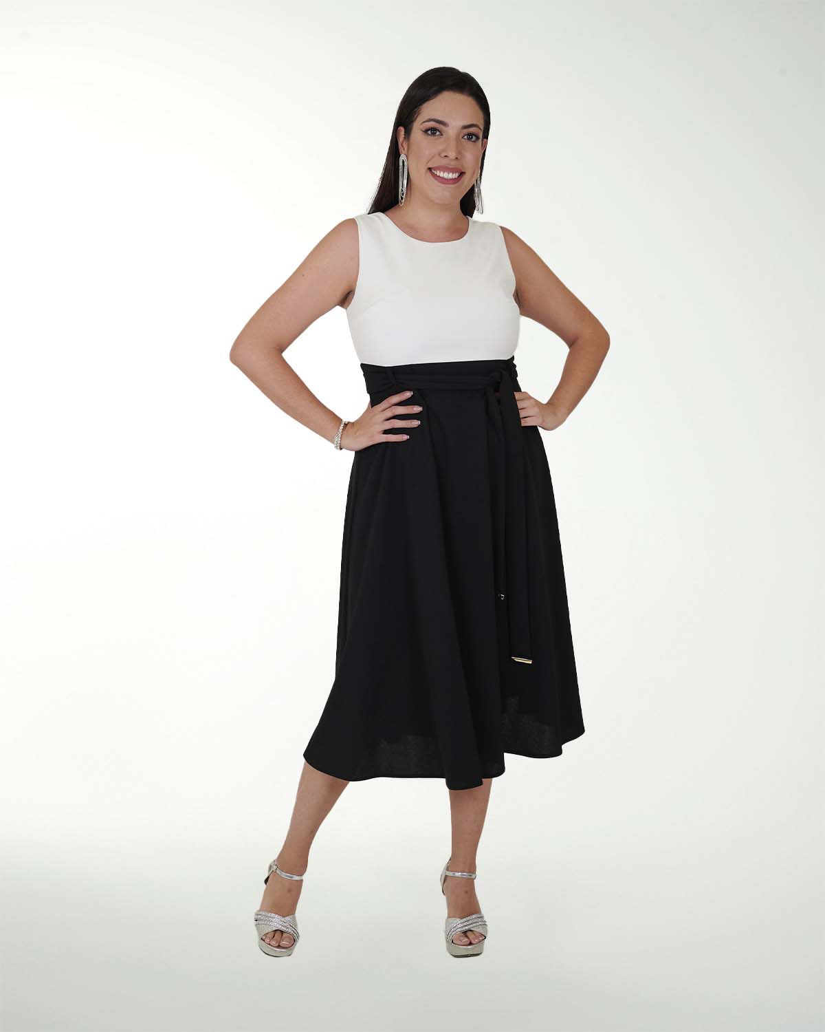 VESTIDO TV CREPE LISO COMBINADO ESCOTE REDONDO VESTIDO TV CREPE LISO COMBINADO ESCOTE REDONDO