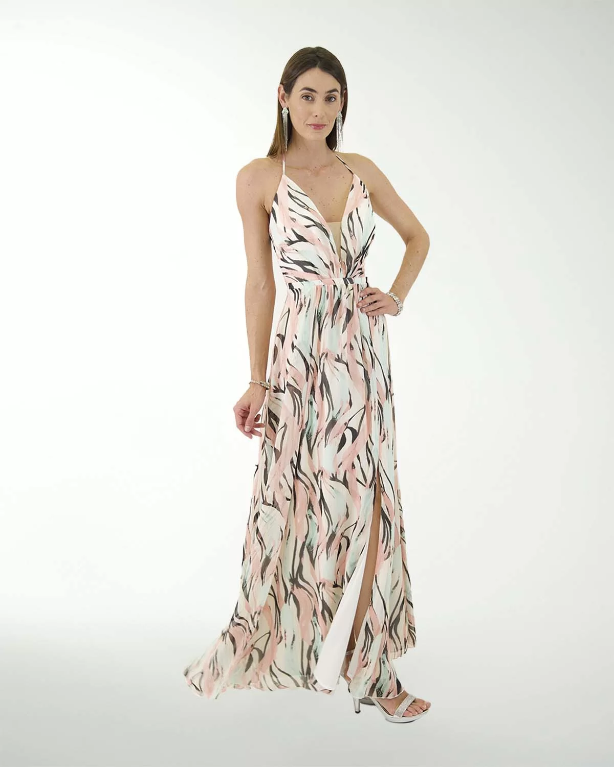VESTIDO CL YORYU ESTAMPADO TIPO HALTER VESTIDO CL YORYU ESTAMPADO TIPO HALTER