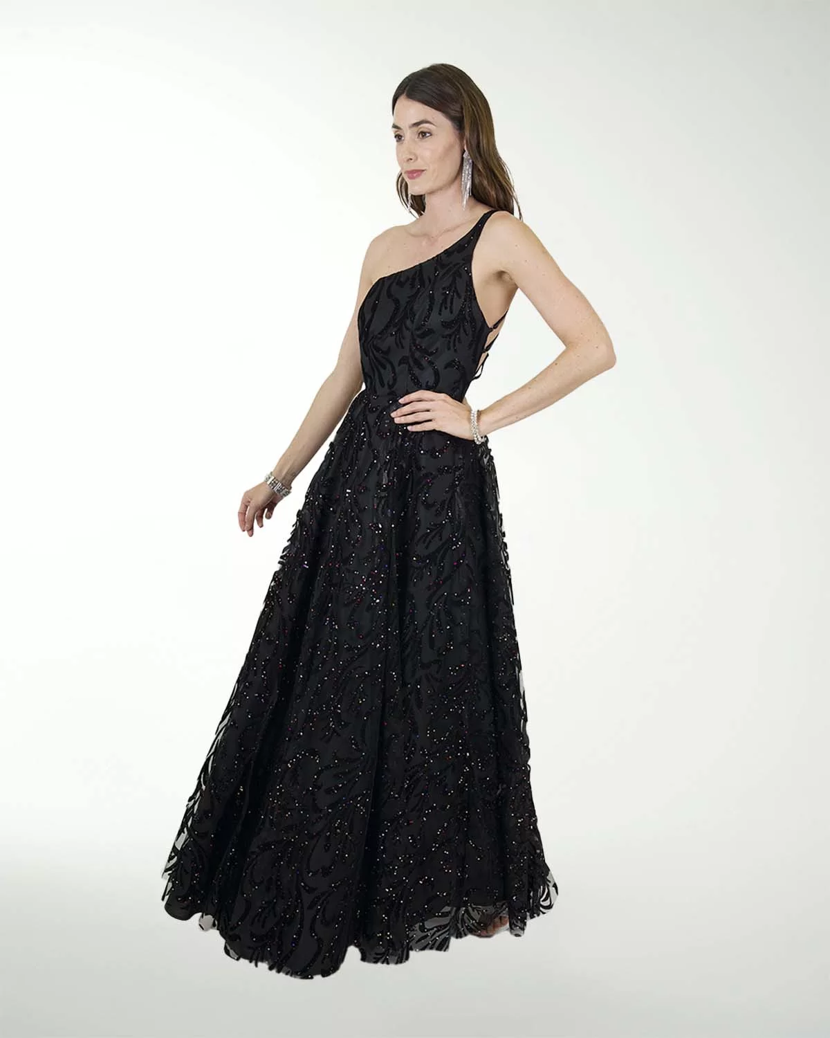 DA VESTIDO CL FANTASIA DE UN HOMBRO DA VESTIDO CL FANTASIA DE UN HOMBRO