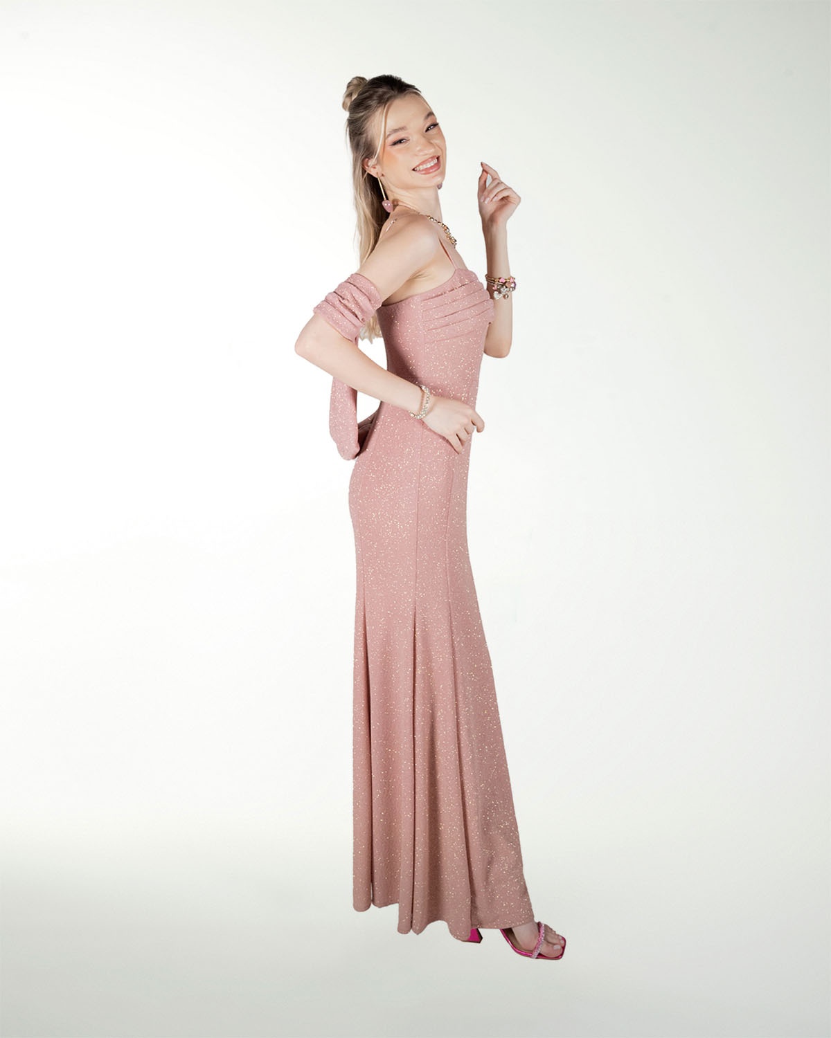 VESTIDO CL DRAPEADO CORTE SIRENA VESTIDO CL DRAPEADO CORTE SIRENA