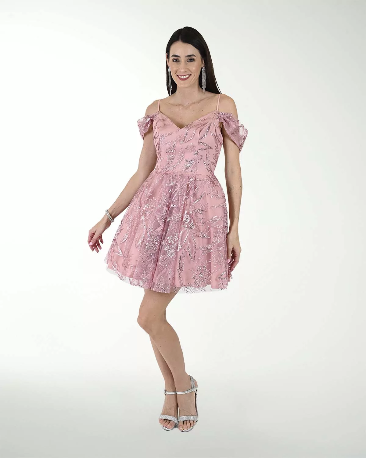VESTIDO CC FANTASIA DE HOMBRO DESCUBIERTO VESTIDO CC FANTASIA DE HOMBRO DESCUBIERTO
