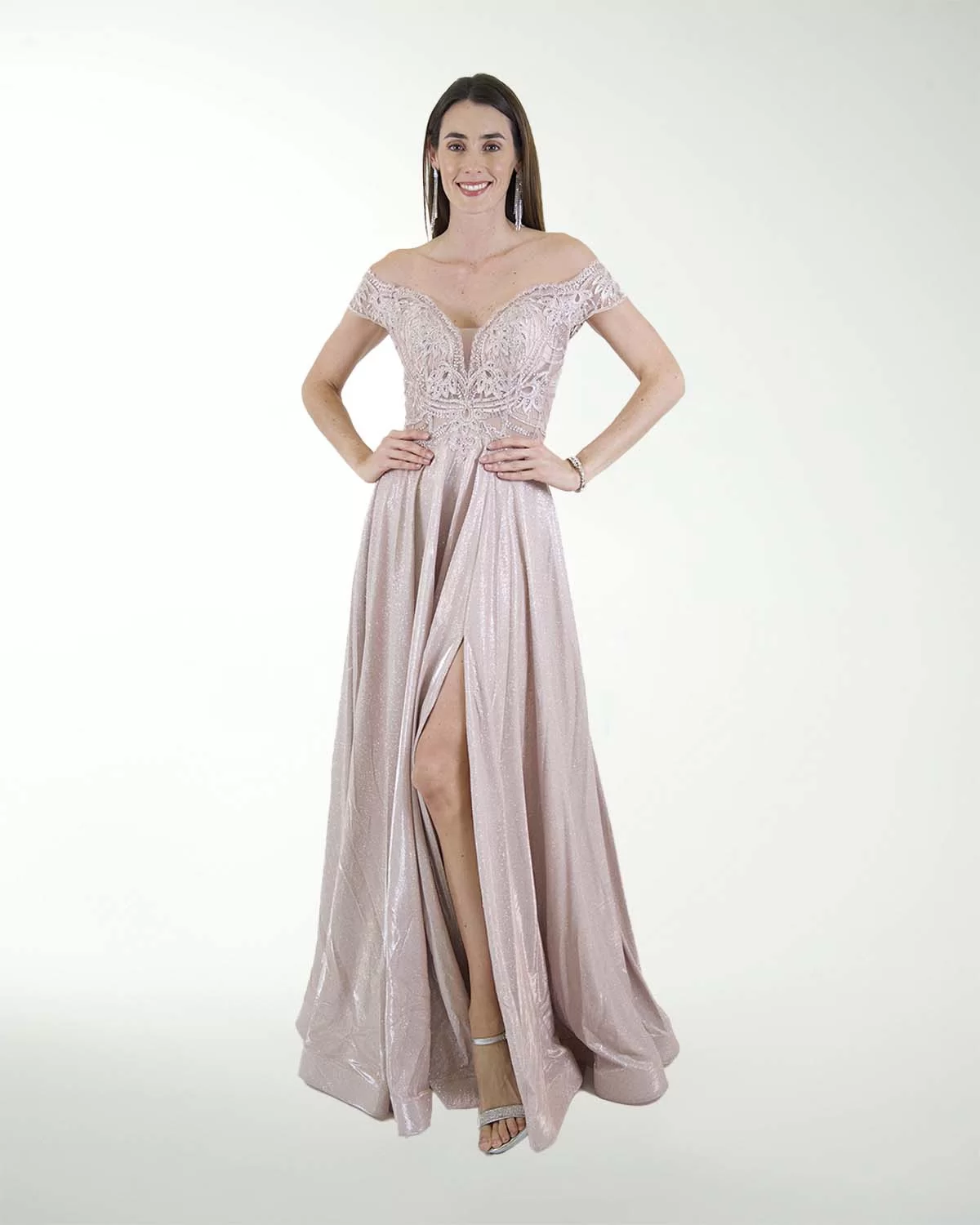 VESTIDO SY GRAN GALA ESTILO PRINCESA CON DESTELLOS DE BRILLO VESTIDO SY GRAN GALA ESTILO PRINCESA CON DESTELLOS DE BRILLO