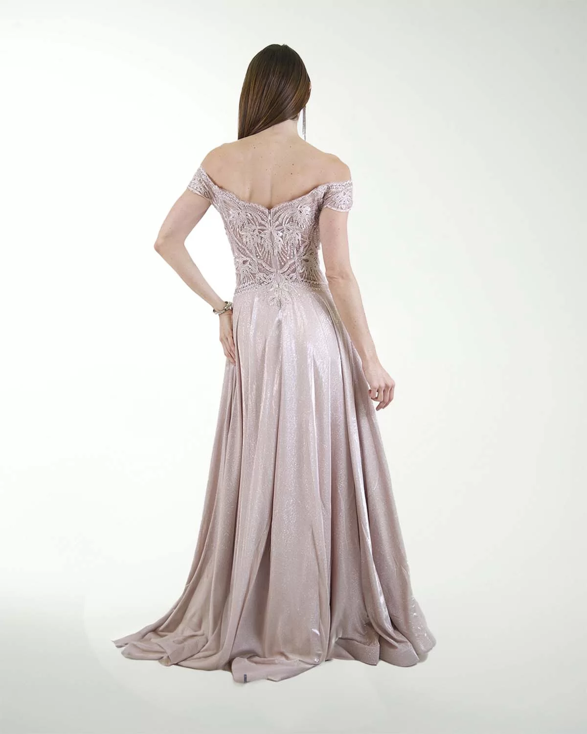 VESTIDO SY GRAN GALA ESTILO PRINCESA CON DESTELLOS DE BRILLO VESTIDO SY GRAN GALA ESTILO PRINCESA CON DESTELLOS DE BRILLO
