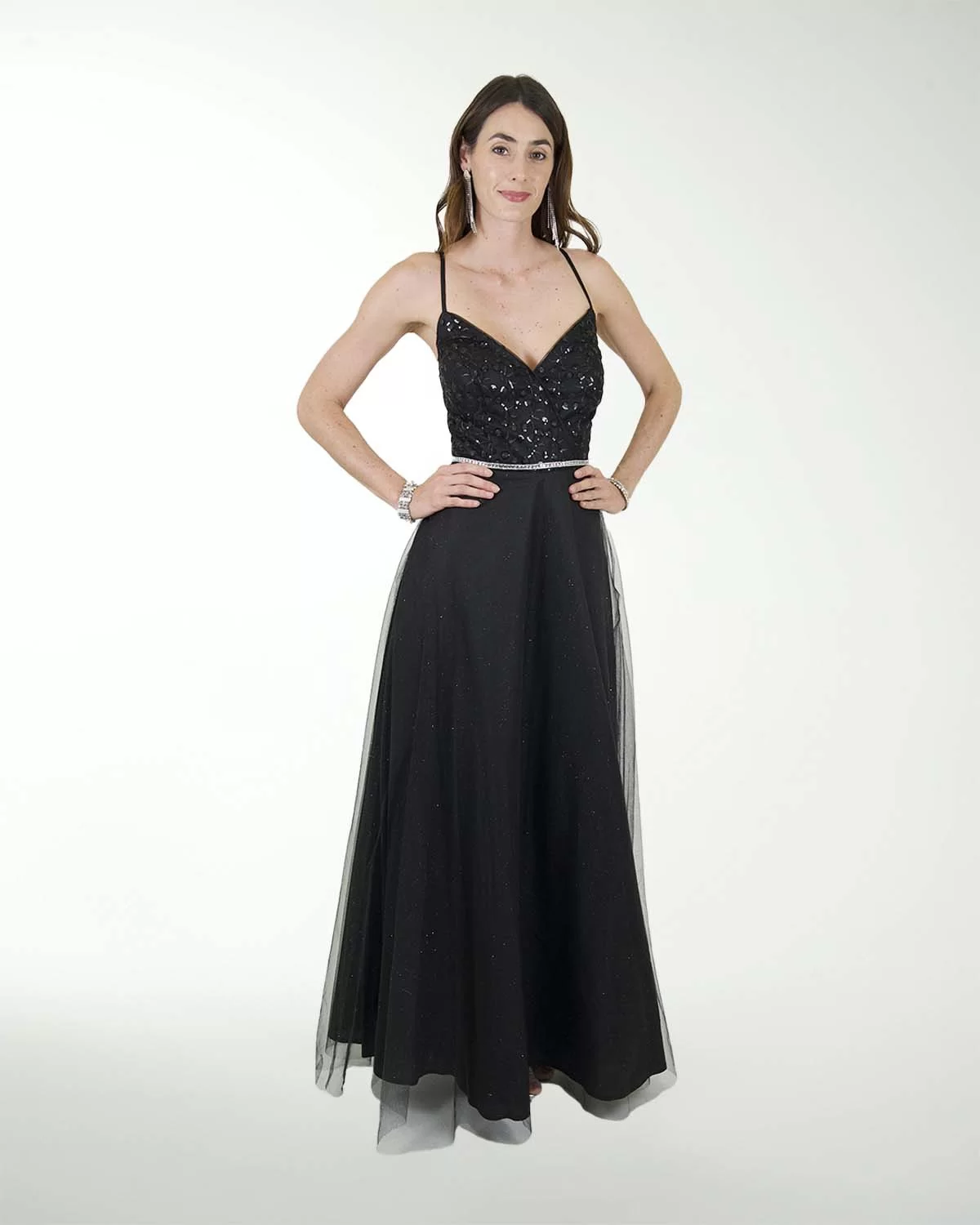 VESTIDO CL FANTASIA ESCOTE EN V CON BRILLOS VESTIDO CL FANTASIA ESCOTE EN V CON BRILLOS