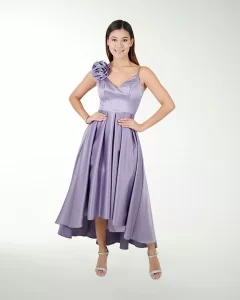 VESTIDO CL RASO CON FLOR EN EL TIRANTE