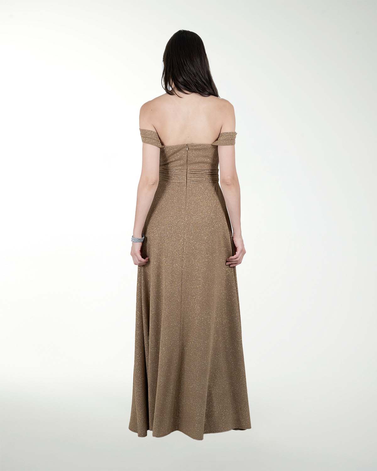 VESTIDO CL FALDA LINEA A CON ABERTURA VESTIDO CL FALDA LINEA A CON ABERTURA