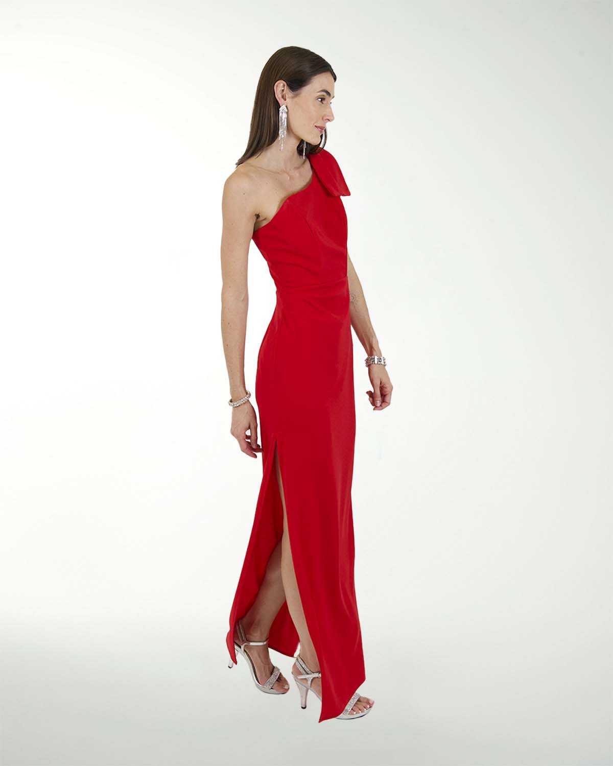 VESTIDO CL CREPE DE UN HOMBRO CON MONO VESTIDO CL CREPE DE UN HOMBRO CON MONO