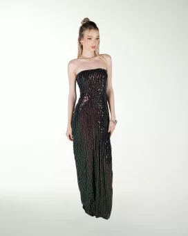 VESTIDO ENTALLADO CON ABERTURA
