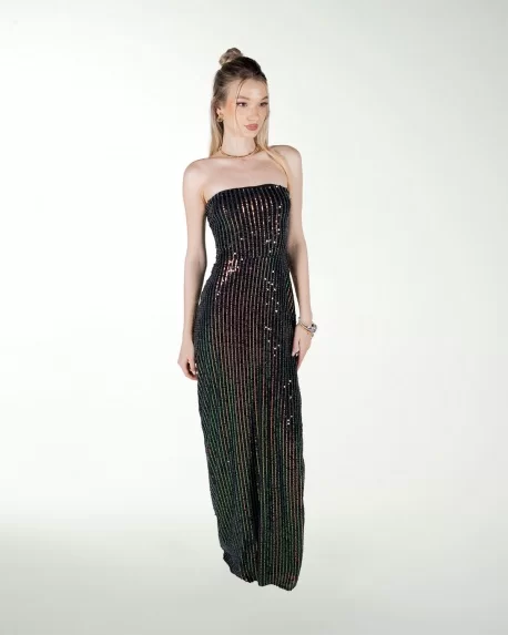 VESTIDO ENTALLADO CON ABERTURA