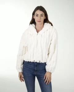 CHAQUETA CON GORRO