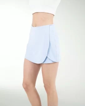 FALDA ANT SHORT CON AVERTURA