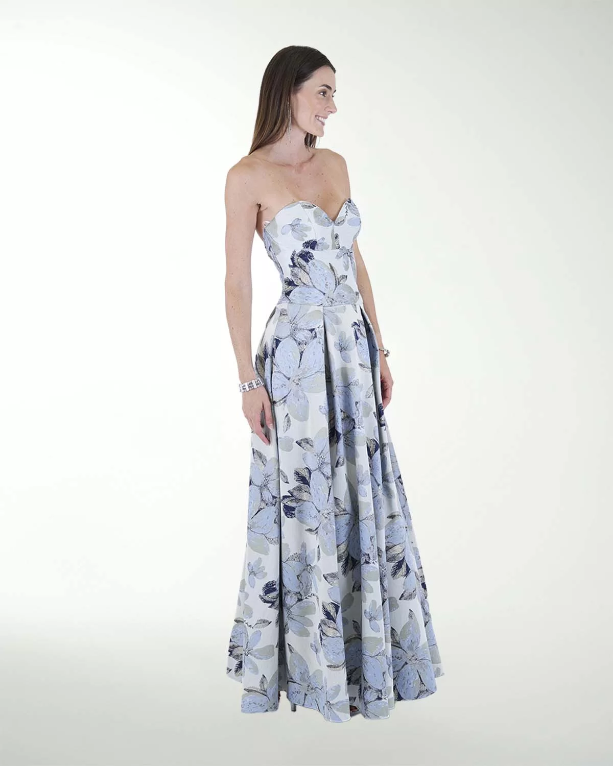 VESTIDO CL STRAPLESS CORTE PRINCESA VESTIDO CL STRAPLESS CORTE PRINCESA
