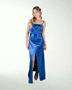 VESTIDO CL DRAPEADO CON CAUDA