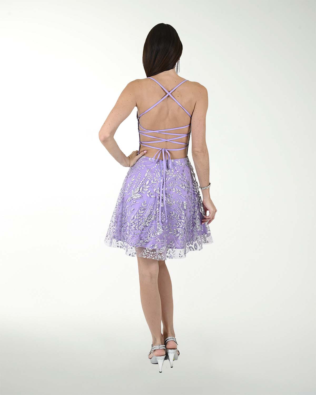 VESTIDO CC FANTASIA ESCOTE EN V VESTIDO CC FANTASIA ESCOTE EN V