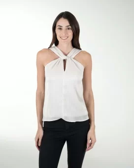 BLUSA HALTER CON NUDO EN ESCOTE