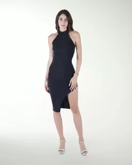 VESTIDO ANT CUELLO ALTO CON AVERTURA EN LA FALDA