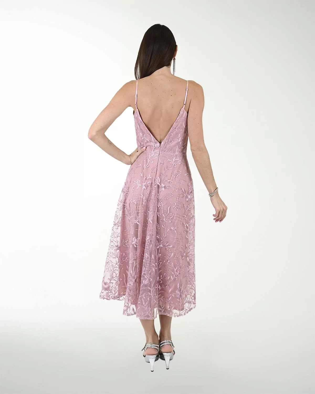 DA VESTIDO CC BORDADO MIDI DA VESTIDO CC BORDADO MIDI