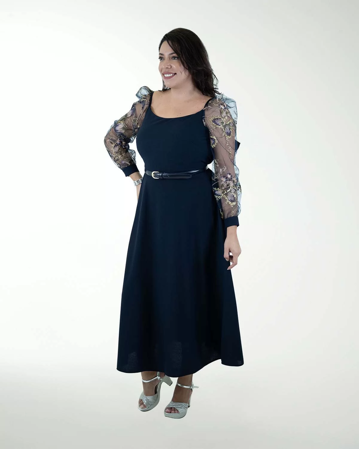 VESTIDO TE CON MANGAS Y CINTURON VESTIDO TE CON MANGAS Y CINTURON