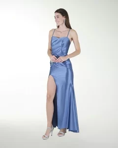 VESTIDO CL CON APLICACIÃN EN ABERTURA