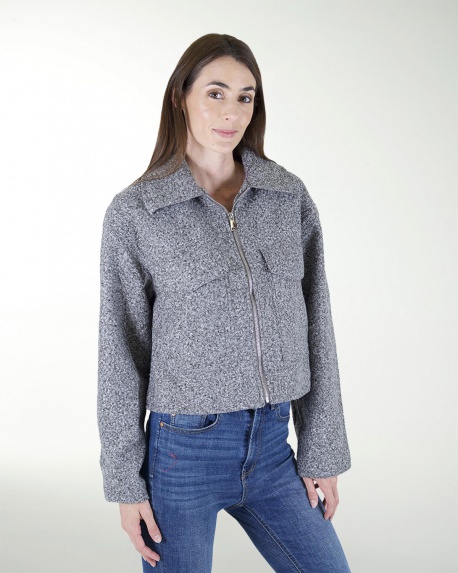 CHAQUETA CORTA