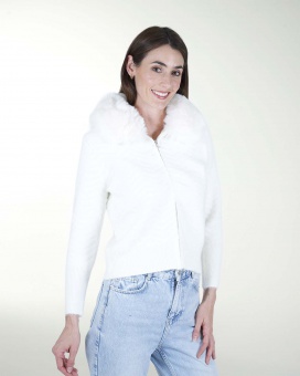 SWETER CON PELO DESMONTABLE