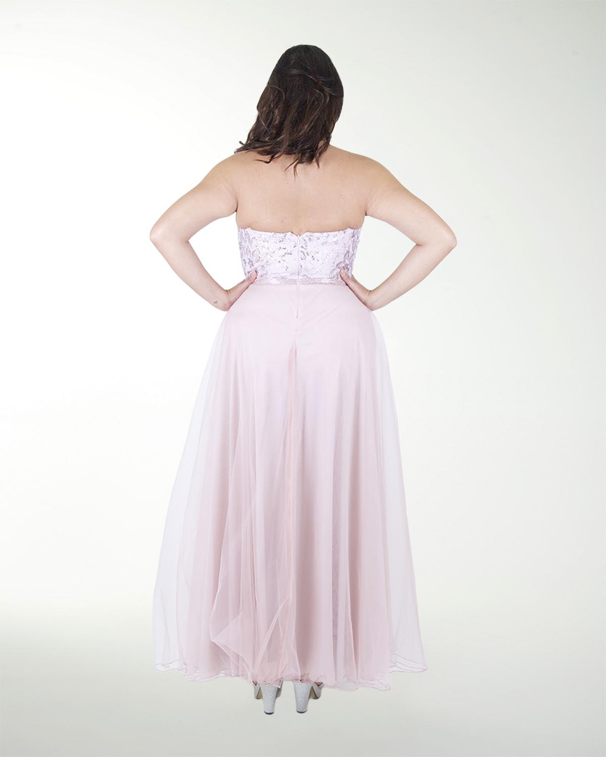 VESTIDO TE CON DETALLE DE BRILLO